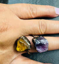 Load image into Gallery viewer, Natural Stone Ring