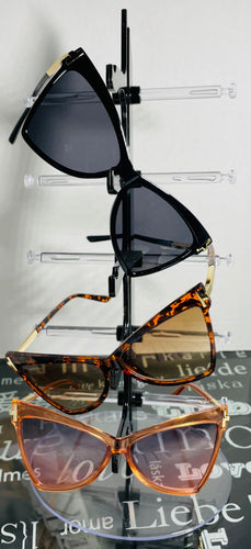“Miiiiizz Sophisticate” Sunglasses