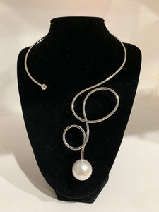 "Twisted Pearl" Necklace